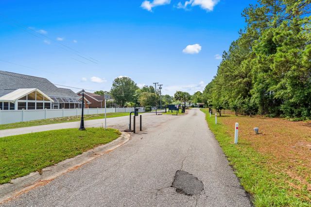 4429 Manitook Dr., Little River, SC 29566