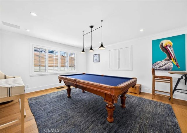 1228 W Oceanfront, Newport Beach, CA 92661
