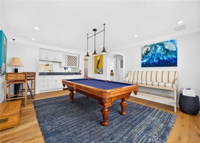 1228 W Oceanfront, Newport Beach, CA 92661