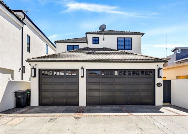 1228 W Oceanfront, Newport Beach, CA 92661
