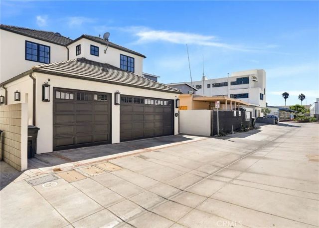 1228 W Oceanfront, Newport Beach, CA 92661