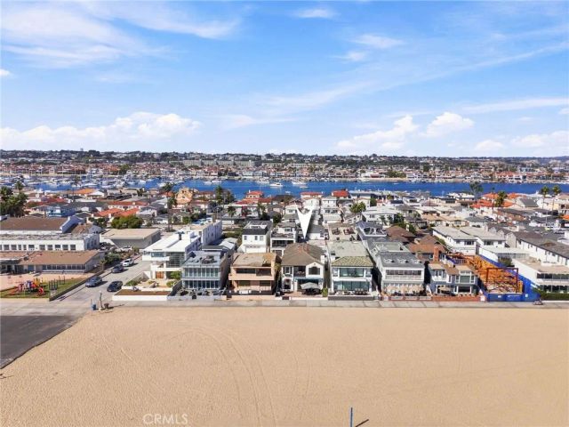 1228 W Oceanfront, Newport Beach, CA 92661
