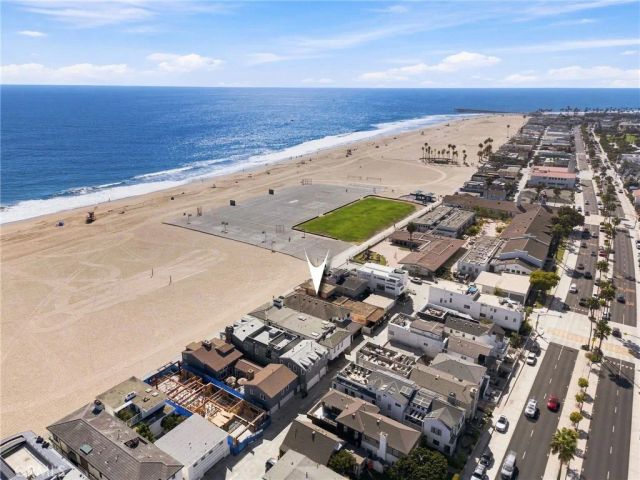 1228 W Oceanfront, Newport Beach, CA 92661