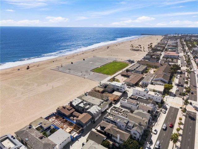1228 W Oceanfront, Newport Beach, CA 92661