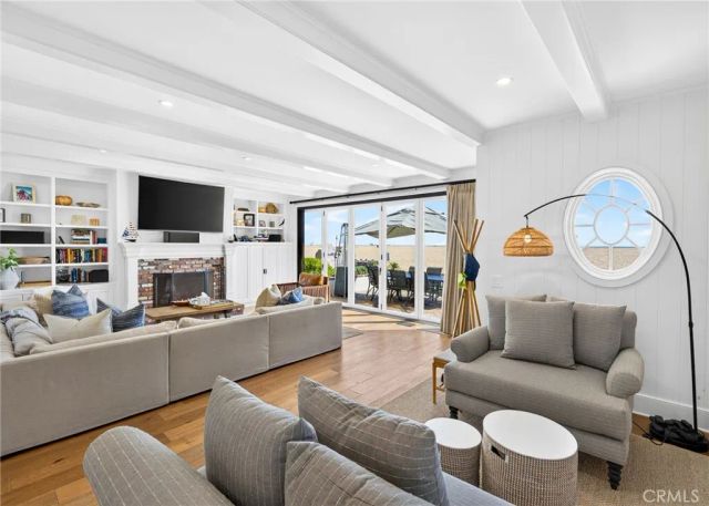 1228 W Oceanfront, Newport Beach, CA 92661