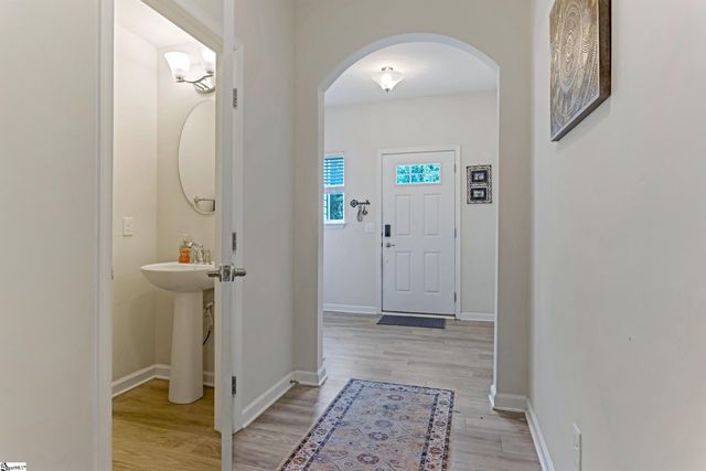 125 Emerywood Lane, Greenville, SC 29607