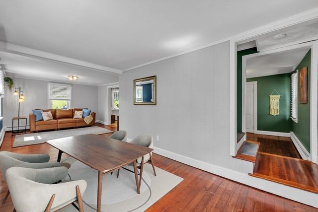 6 Belanger Ave, Sturbridge, MA 01566