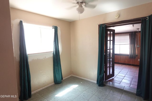 3705 Flory Avenue, El Paso, TX 79904