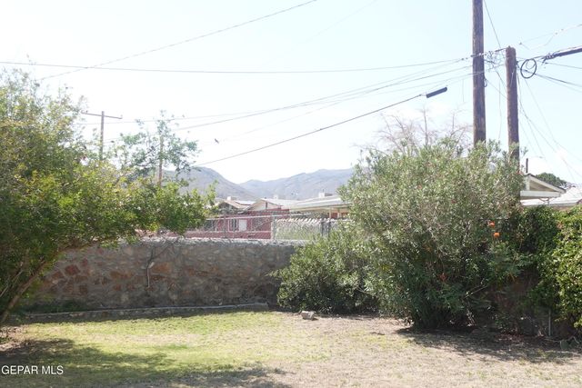 3705 Flory Avenue, El Paso, TX 79904