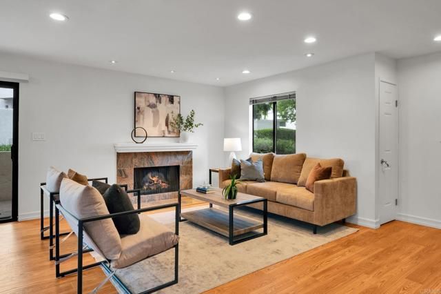 3235 Via Alicante 52, La Jolla (san Diego), CA 92037