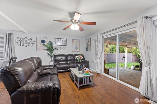 308 N 23rd Street, Mount Vernon, WA 98273