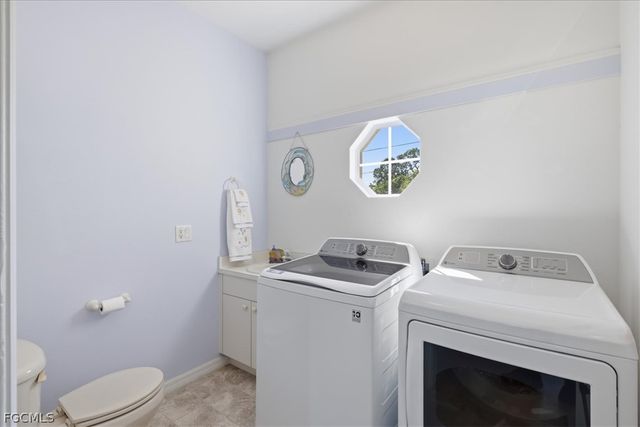 105 SE 40th TER, Cape Coral, FL 33904