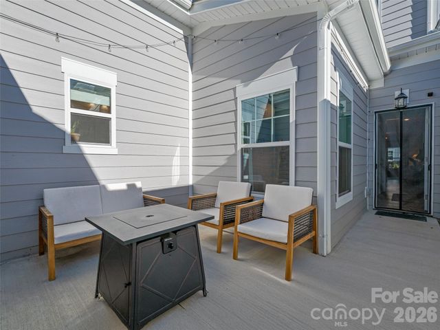 56 Walnut Springs Drive, Asheville, NC 28804