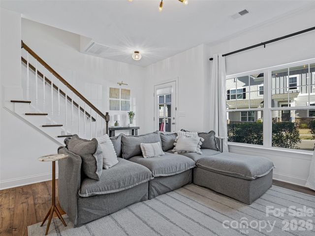 56 Walnut Springs Drive, Asheville, NC 28804