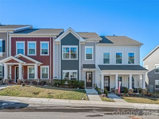 56 Walnut Springs Drive, Asheville, NC 28804