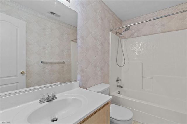 4301 Napa CT # 13, Virginia Beach, VA 23456