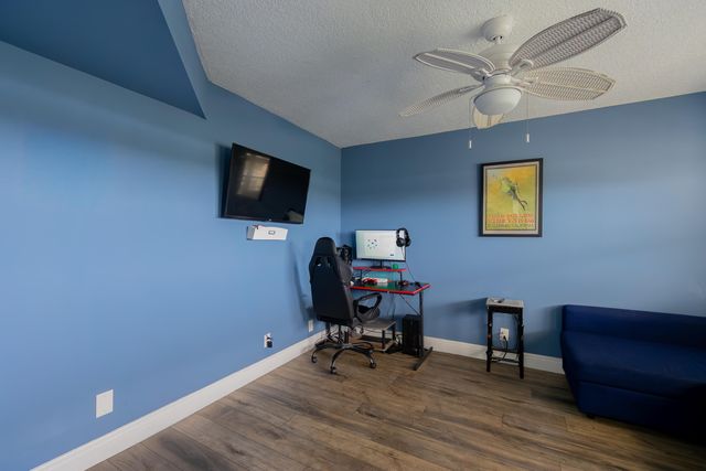 3959 Via Poinciana Drive 602, Lake Worth, FL 33467