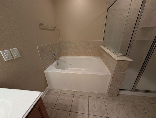 18920 Sunrise Ranch Court, Houston, TX 77073