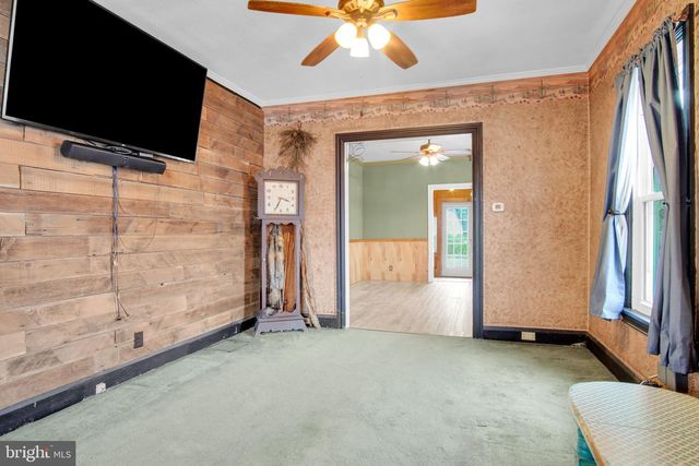 21 H ST, Carlisle, PA 17013