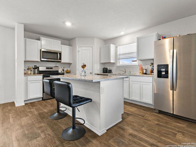 6840 Capriccio Spirit, San Antonio, TX 78252
