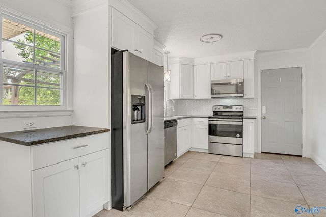 4005 Apollo Drive SW, Huntsville, AL 35805