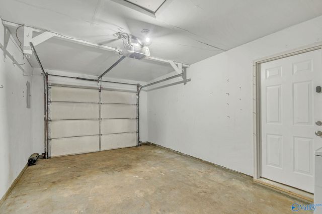 4005 Apollo Drive SW, Huntsville, AL 35805