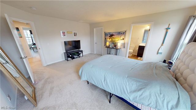 1528 Spruce Hill Drive, Stow, OH 44224
