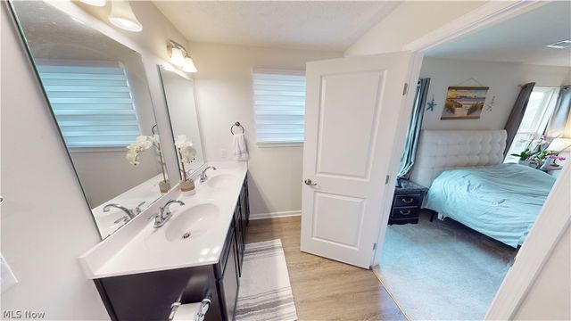 1528 Spruce Hill Drive, Stow, OH 44224