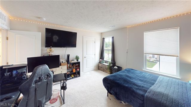 1528 Spruce Hill Drive, Stow, OH 44224