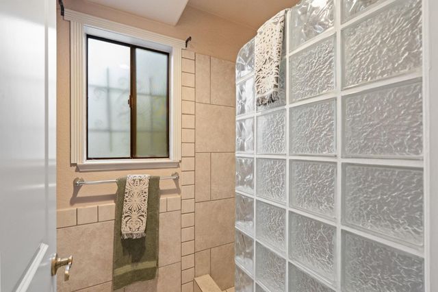 7201 Canelo Hills Dr, Citrus Heights, CA 95610