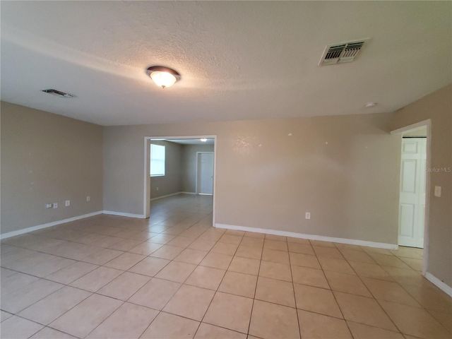 1105 W NASSAU STREET, Tampa, FL 33607