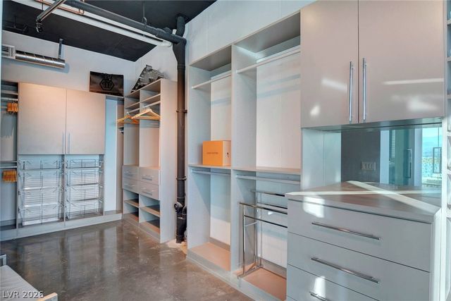 4471 DEAN MARTIN Drive 4300, Las Vegas, NV 89103