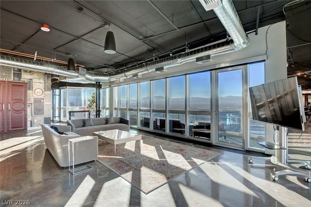 4471 DEAN MARTIN Drive 4300, Las Vegas, NV 89103