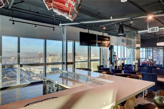 4471 DEAN MARTIN Drive 4300, Las Vegas, NV 89103