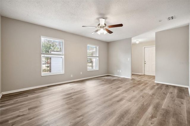 353 E ORANGE STREET, Altamonte Springs, FL 32701