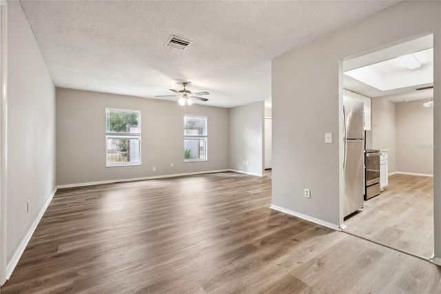 353 E ORANGE STREET, Altamonte Springs, FL 32701