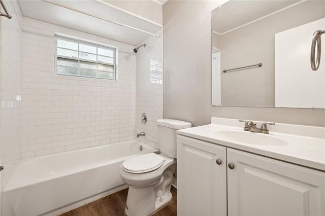 353 E ORANGE STREET, Altamonte Springs, FL 32701