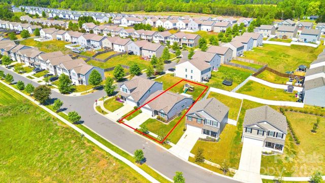 2006 Greenbrook Trail, Dallas, NC 28034