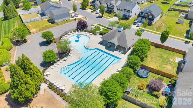 2006 Greenbrook Trail, Dallas, NC 28034