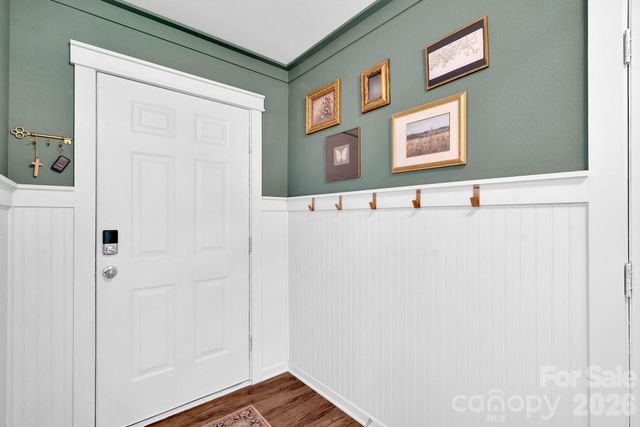 2006 Greenbrook Trail, Dallas, NC 28034