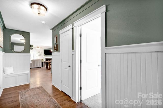 2006 Greenbrook Trail, Dallas, NC 28034