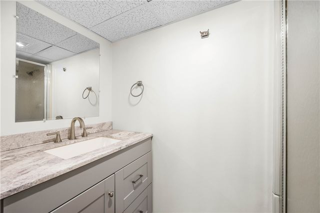 46 Creek Ridge, Pittsford, NY 14534