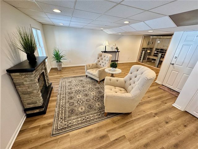 46 Creek Ridge, Pittsford, NY 14534