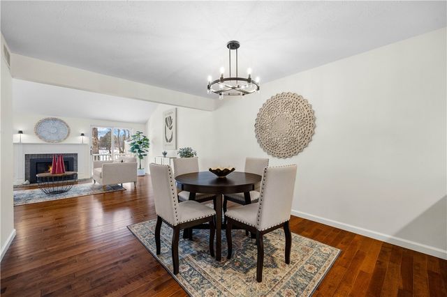 46 Creek Ridge, Pittsford, NY 14534