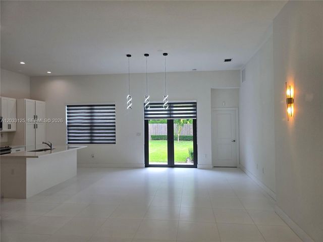19410 SW 124th Court, Miami, FL 33177