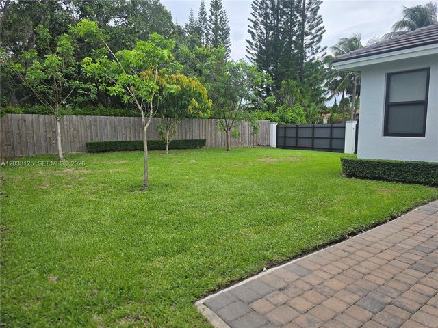 19410 SW 124th Court, Miami, FL 33177