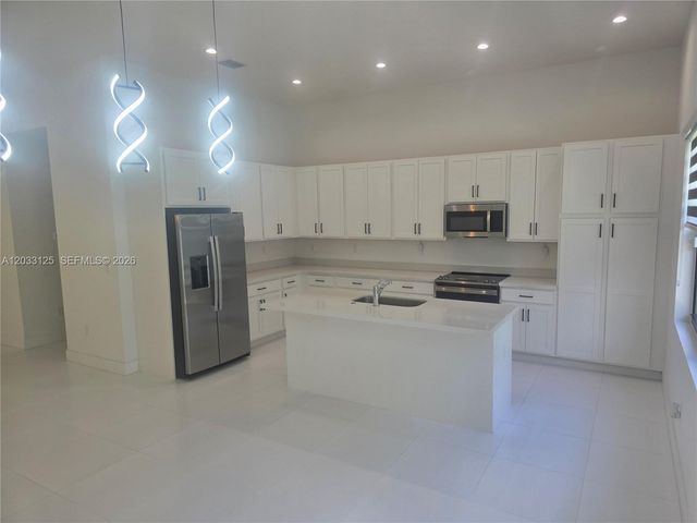 19410 SW 124th Court, Miami, FL 33177