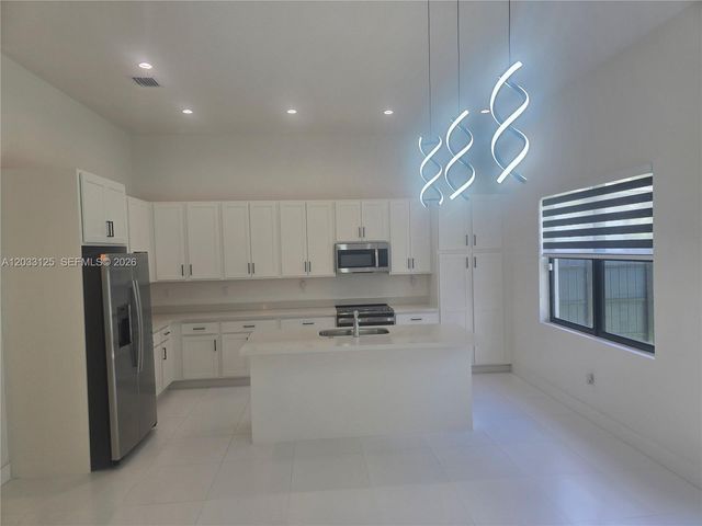 19410 SW 124th Court, Miami, FL 33177