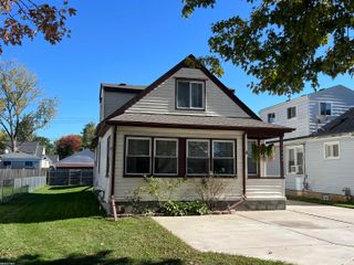 39264 Muffatt Street, Harrison Twp, MI 48045