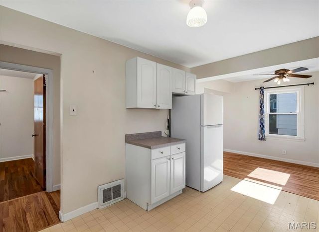 9108 Fayette Avenue, St Louis, MO 63123